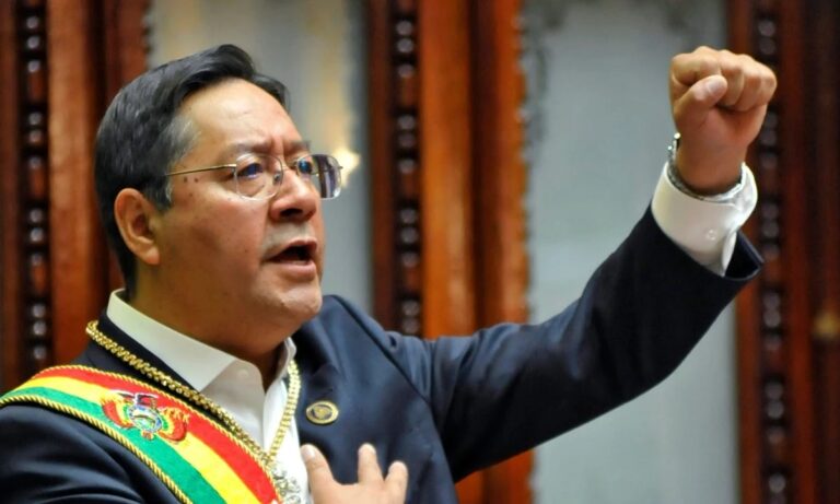 51% of Bolivians positively evaluate President Arce’s first two years in office
