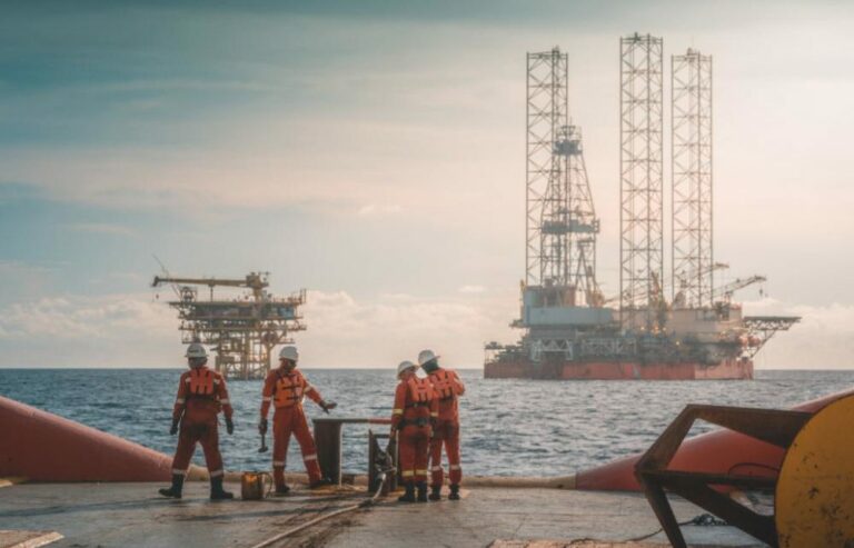 CNOOC Hong Kong Holding Limited bids for Mozambique oil and gas exploration