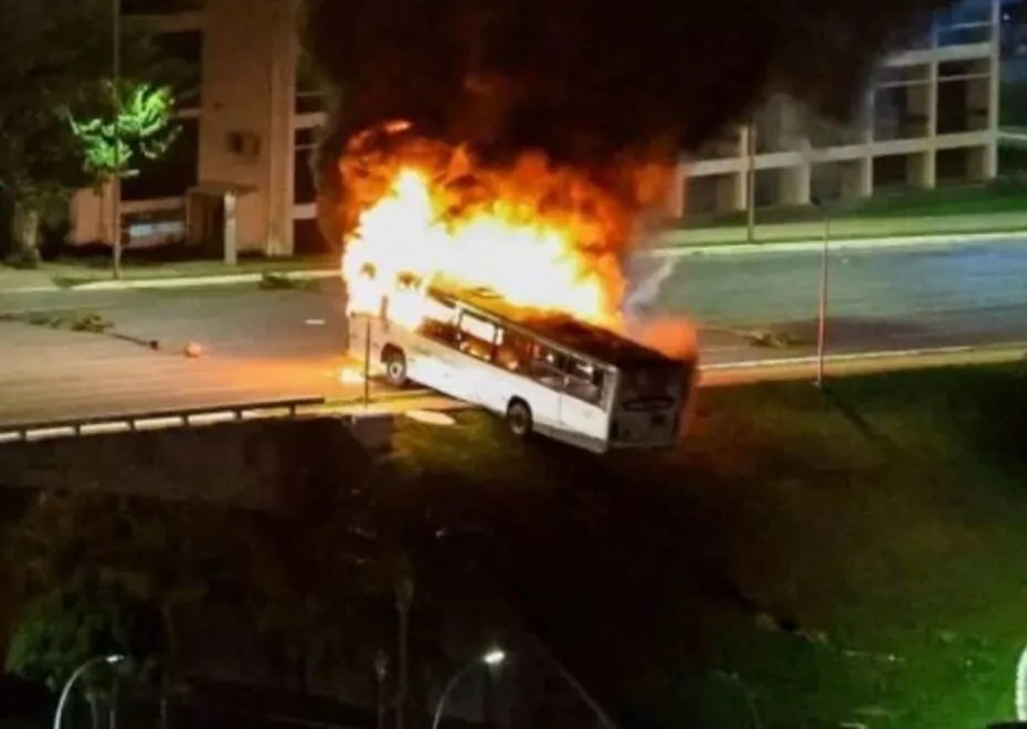 Brasília vandalism