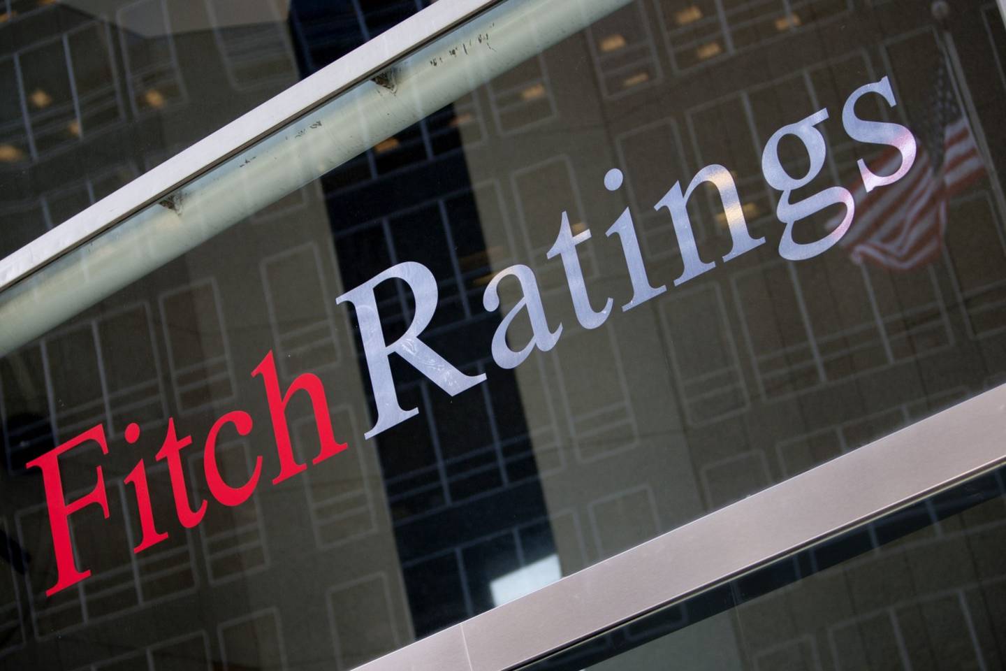 Fitch has upgraded the long-term national ratings of four Brazilian states and two cities