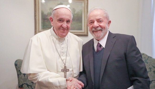 Pope Francis says Lula da Silva was victim of 'fake news'. (Photo internet reproduction)