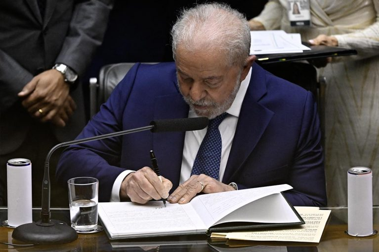 Lula da Silva signed 10 decrees in his first hour as President undoing all of Bolsonaro’s reforms