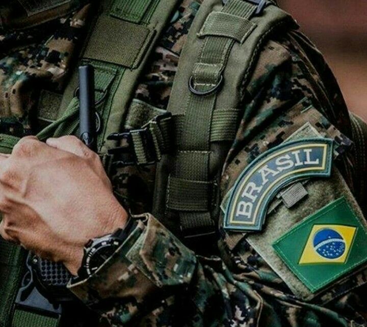 Opinion: Change of command sparks fears of “venezuelanization” of Brazilian Army