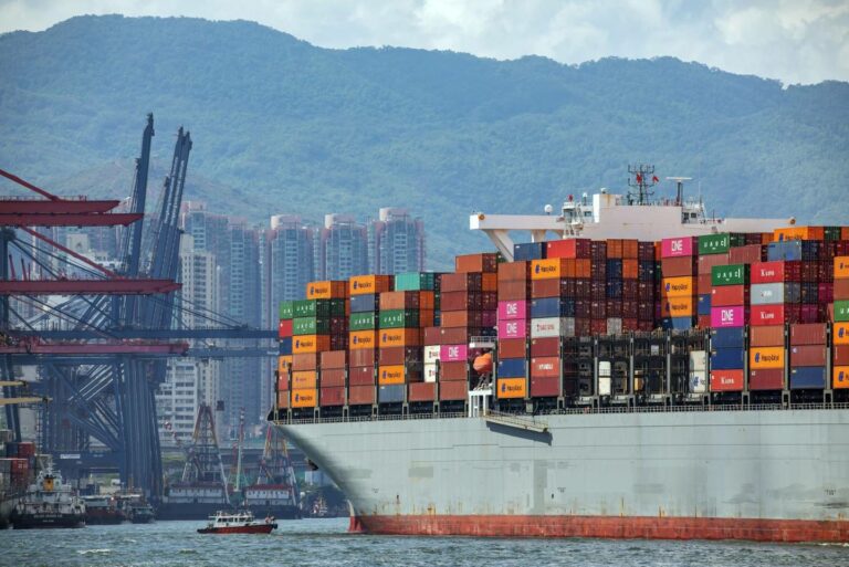 With 8,650 registered ships, Panama leads the merchant fleet worldwide