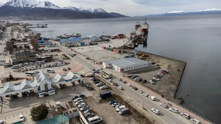 The Chinese Communist Party is building a port in Tierra del Fuego with the complicity of Kirchnerism