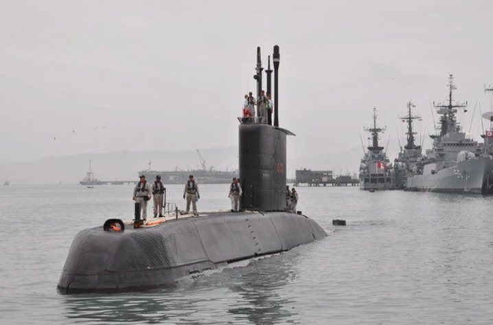 Brazil decommissions submarine Timbira and puts it up for sale