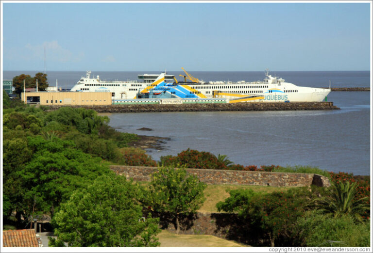 Uruguay to expand key port for tourism flow