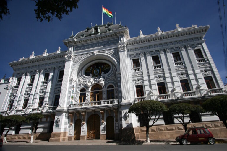 Bolivia rules out currency devaluation