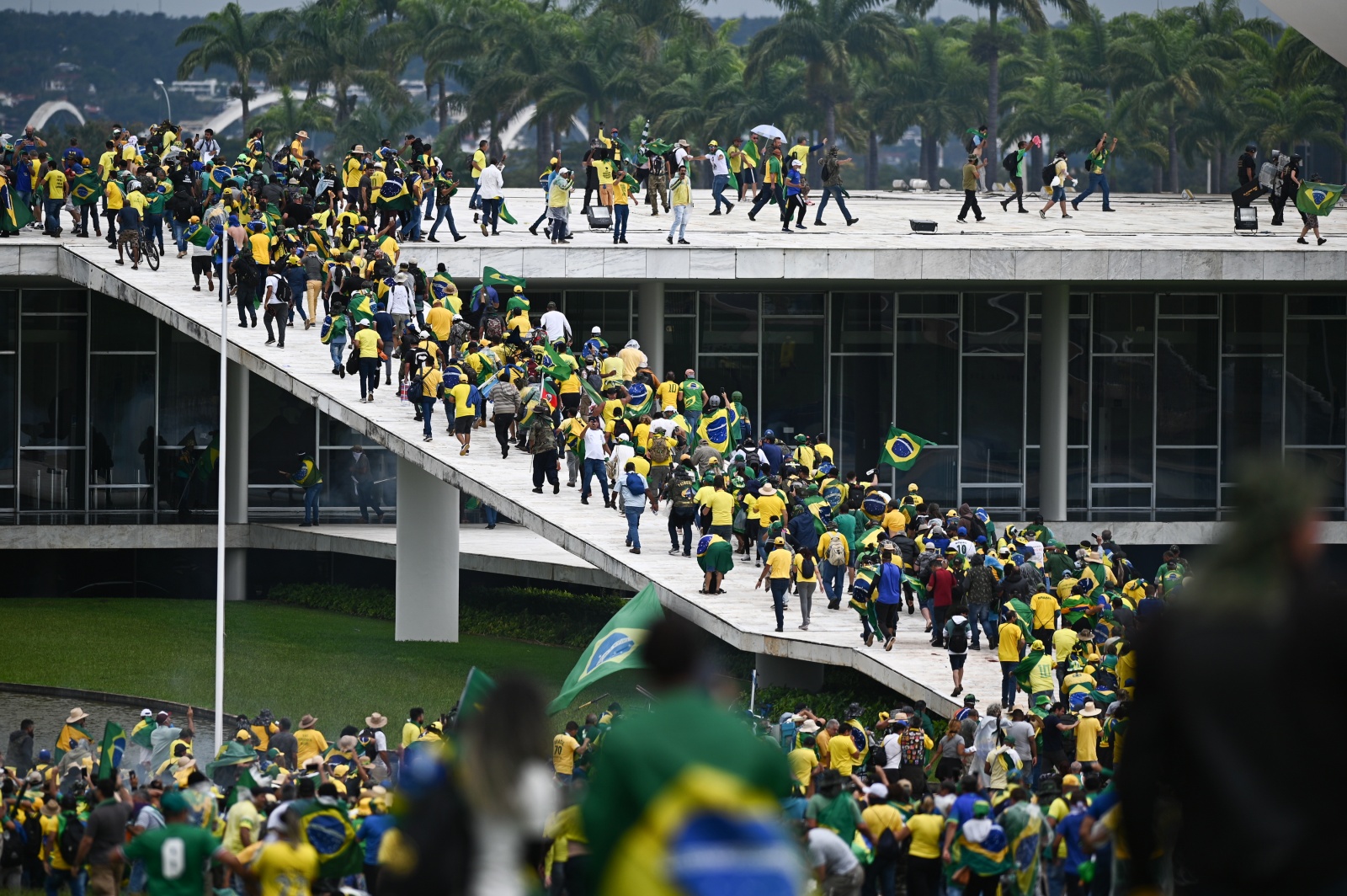 Storming of the Brazilian Congress in Brasilia on January 7, 2023. (Photo internet reproduction)