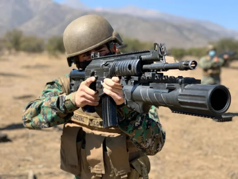 Peru invests US$27.5 million in the purchase of 10,000 7.62×51 mm assault rifles