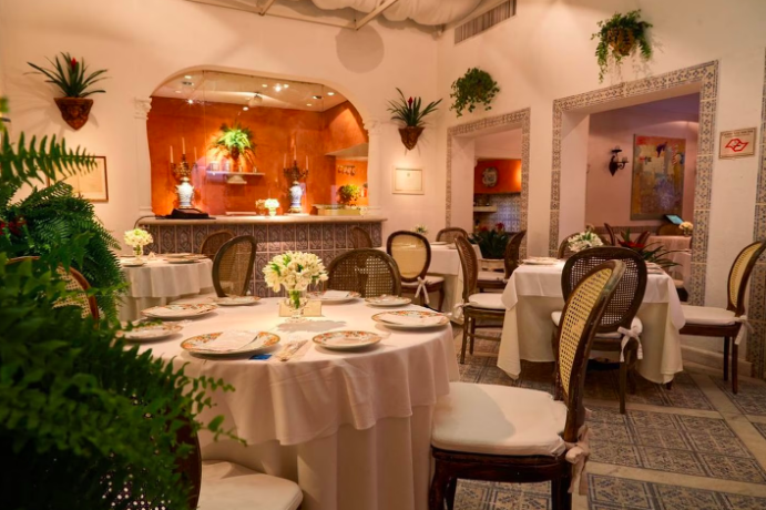 restaurant