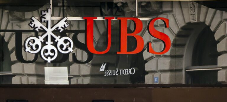 UBS and Credit Suisse merge into giant larger than Deutsche Bank