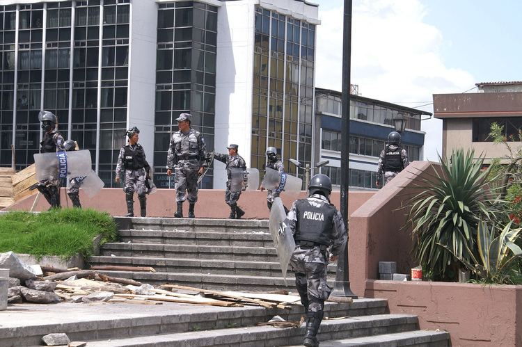 Ecuador declares terrorism as a threat to the State