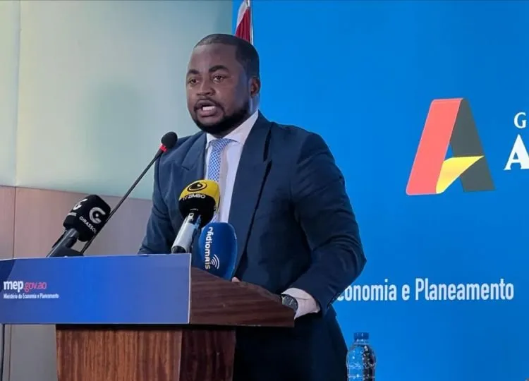 nédio dos santos angola