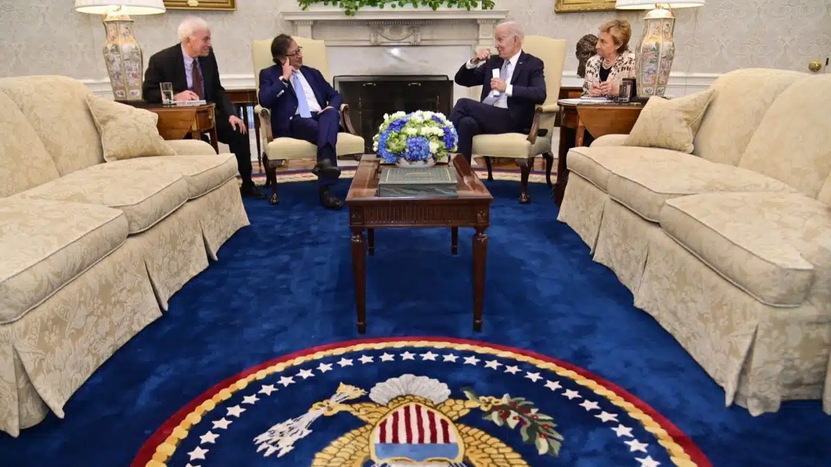 petro-biden-1.jpg
