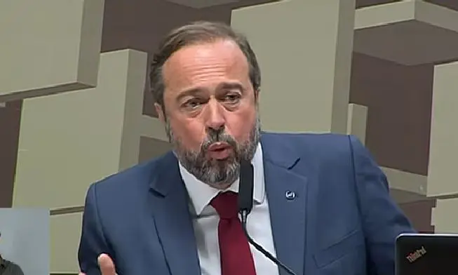 Alexandre-Silveira