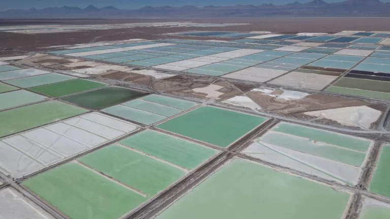 Numerous companies seek lithium agreement under Chile’s new framework