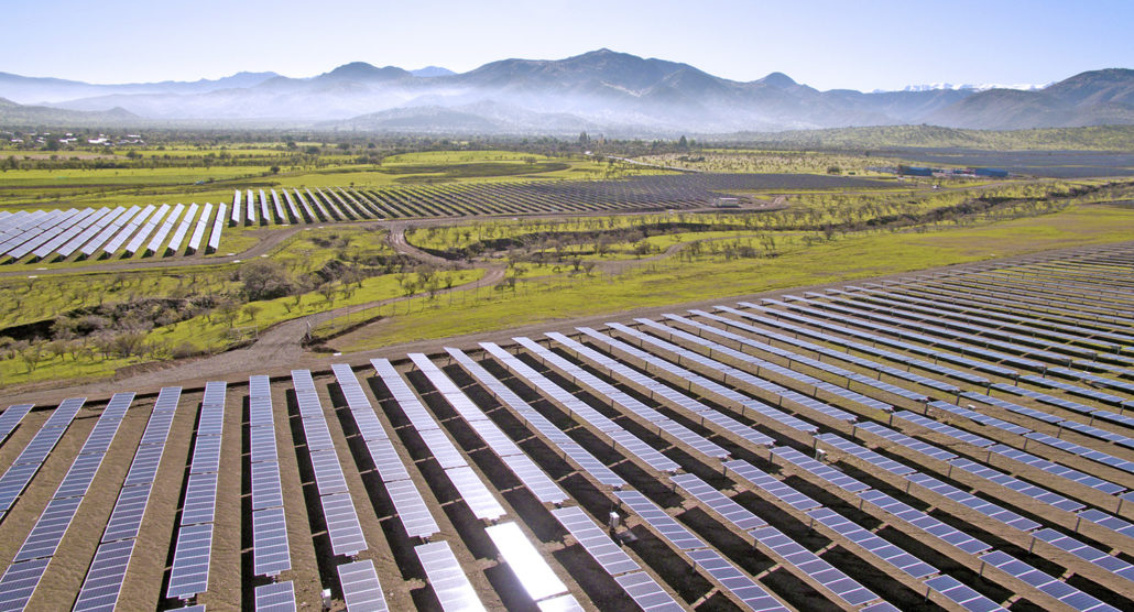 solar-plant-quilapilun-colina-chile-02-1030x556