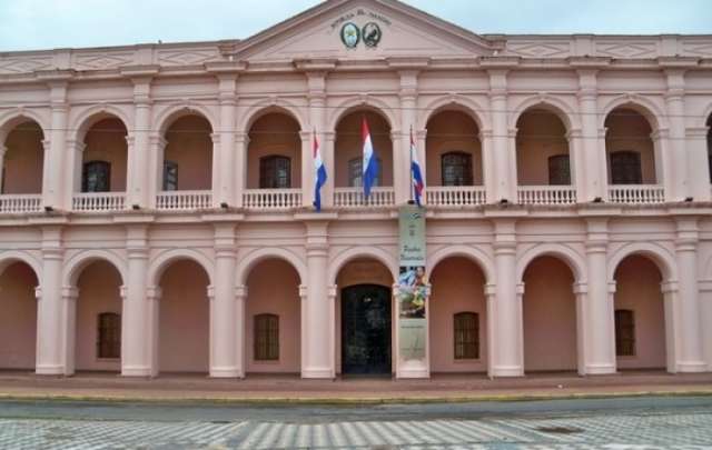 Paraguay Congress building. (Photo Internet reproduction)