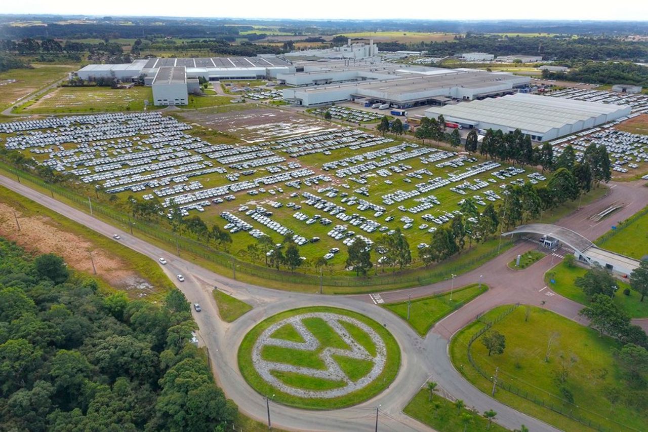 Volkswagen temporarily stops car production in Brazil. (Photo Internet reproeduction)