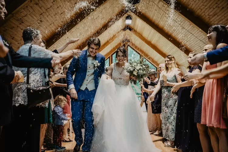 Decoding the costs and trends of weddings in Brazil: an insightful research