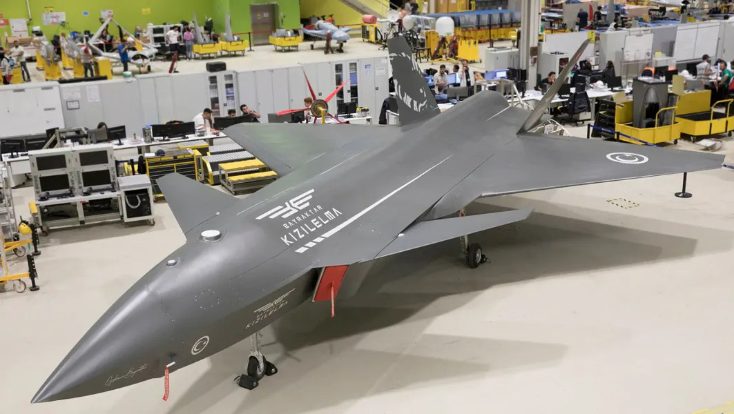 Bayraktar Kizilelma and the Bayraktar TB-2-TB-3