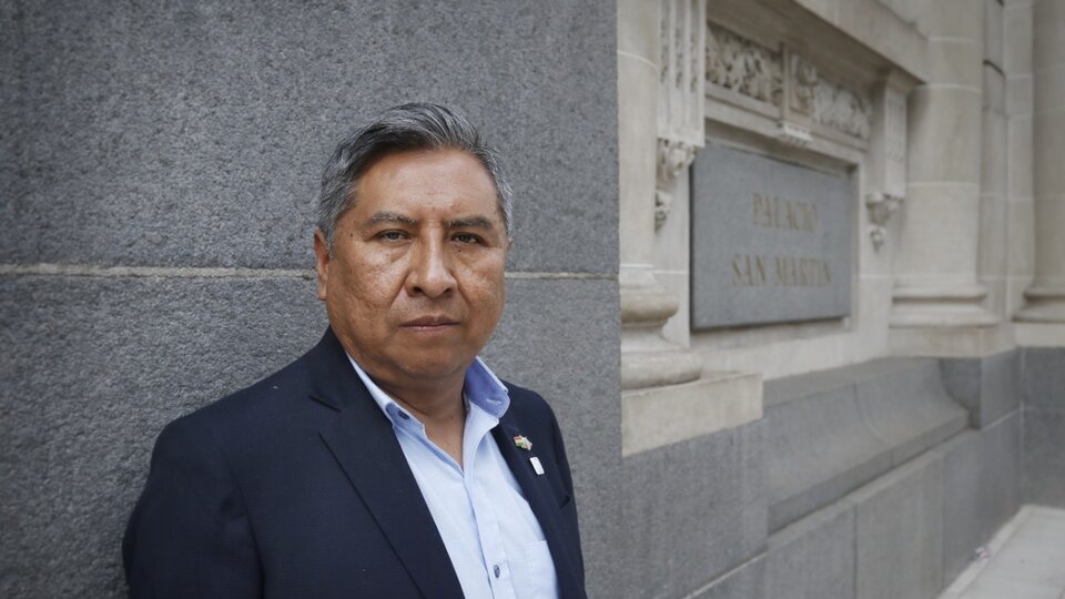 Bolivian Foreign Minister Rogelio Mayta