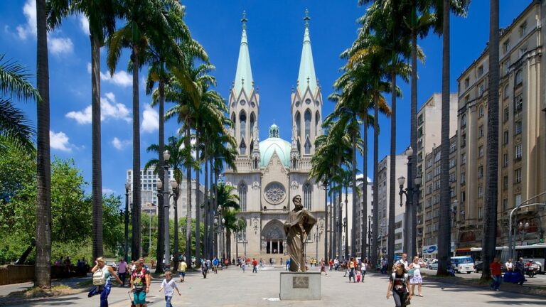 São Paulo: A captivating tapestry of history, culture and economic power