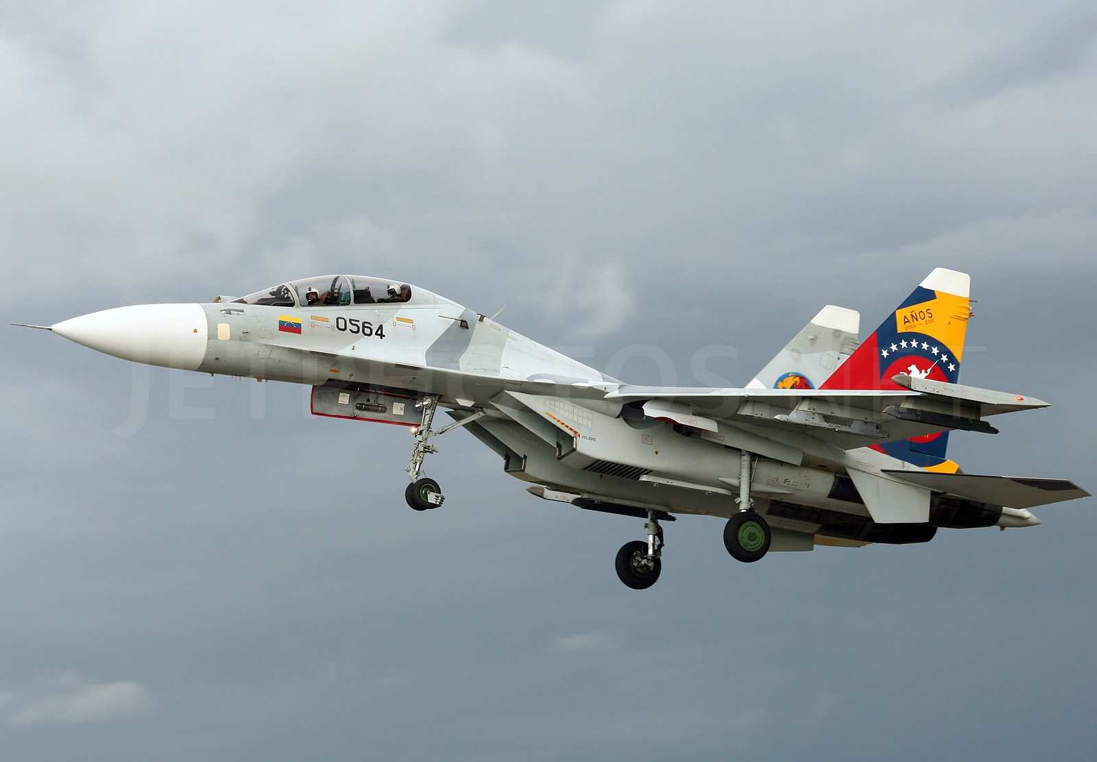 Venezuelan forces intercept and destroy plane originating from Mexico for violating airspace. (Photo Internet reproduction)