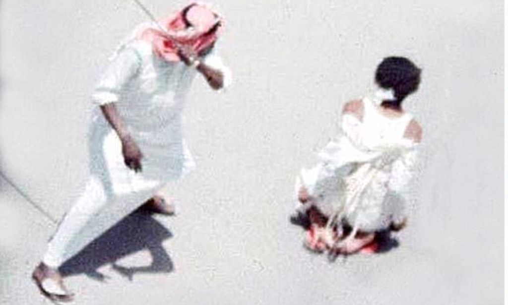EXECUTION OF DRUG DEALER IN JEDDAH, SAUDI ARABIA.  - 1985