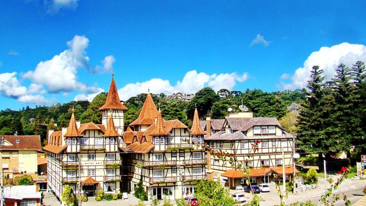 Gramado serves as a magnet for the affluent and elegant, drawing both connoisseurs of luxury and admirers of beauty. (Photo Internet reproduction)