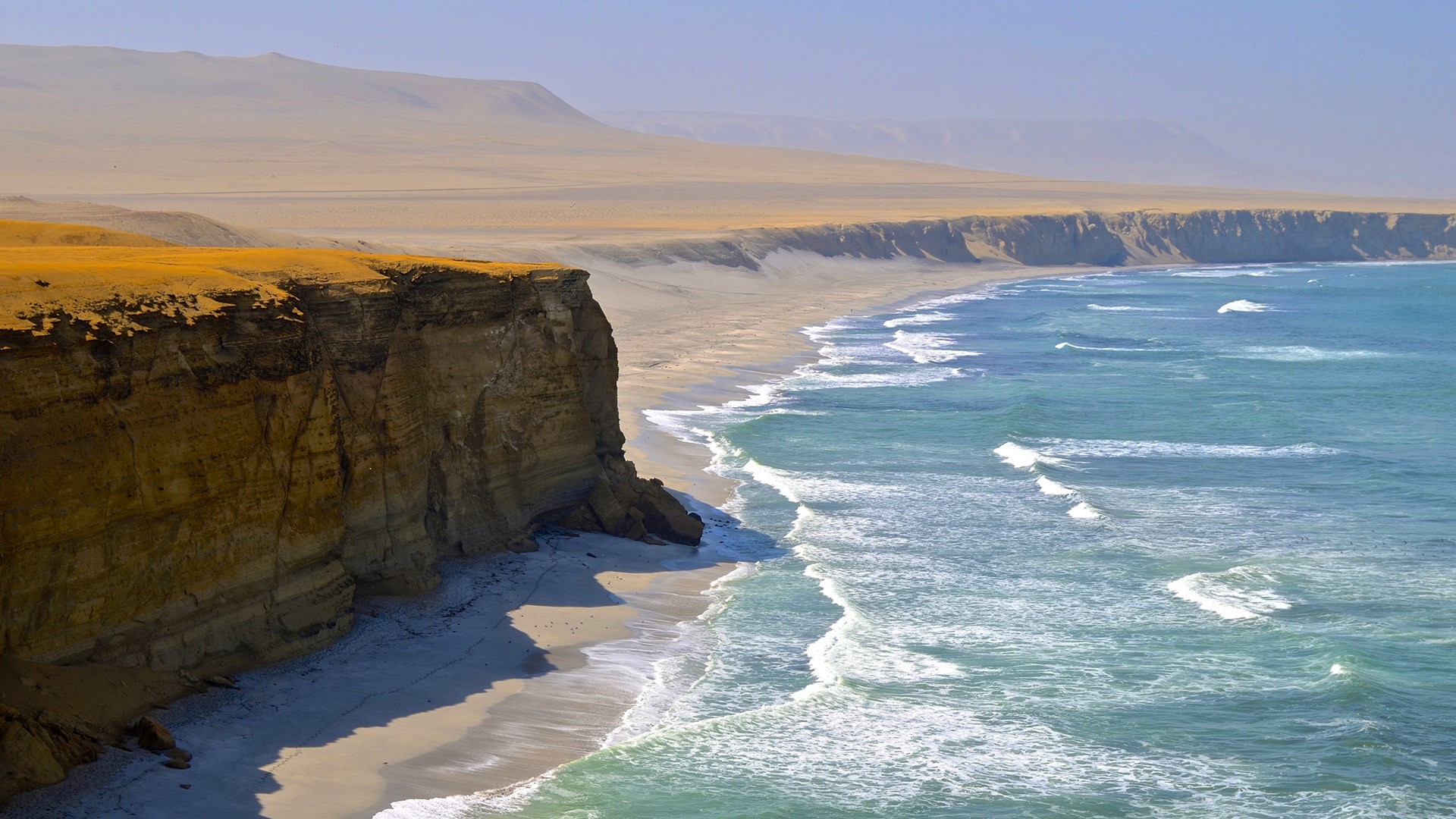 Peru coast. (Photo Internet reproduction)