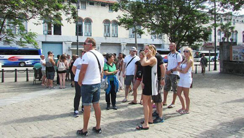 Russian tourists in Cuba. (Photo Internet reproduction)