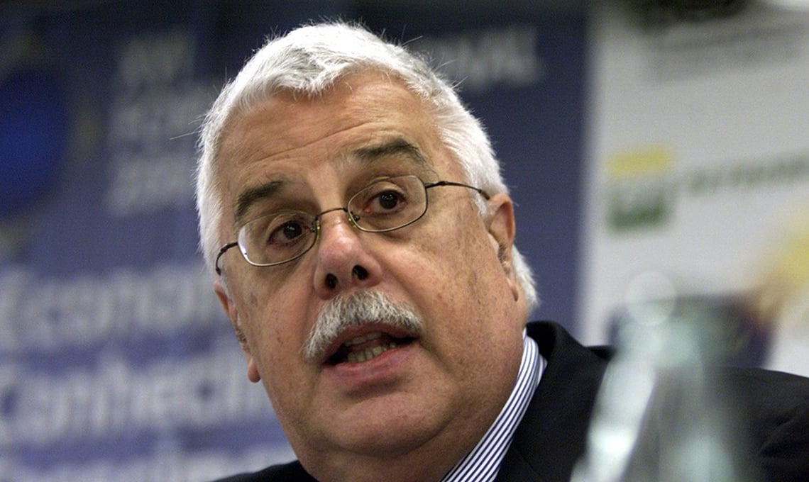 Ex-Central Bank Chief Foresees Brazil's Economic Dip by 2024