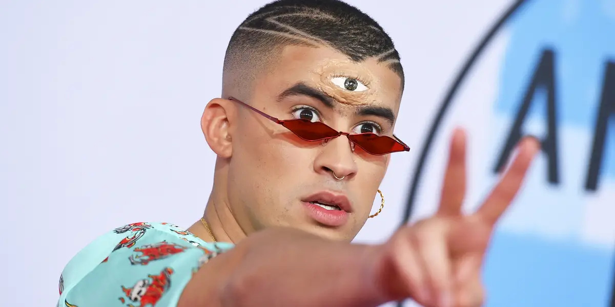 Three leading singers top the list of highest-earning Latin artists ever - Bad Bunny. (Photo Internet reproduction)
