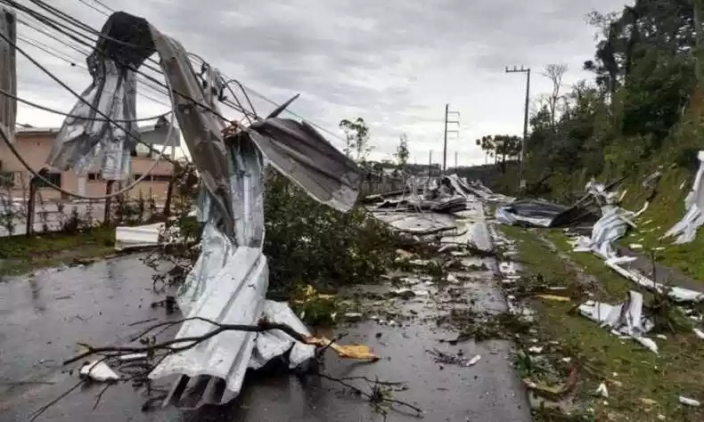 Brazil's Acting President Offers Aid to Cyclone-Hit Cities. (Photo Internet reprdouction)