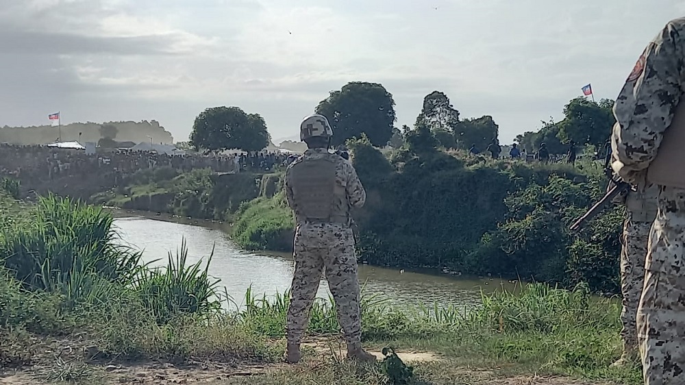 Crisis Over Canal Sparks Dominican-Haiti Border Sealing. (Photo Internet reproduction)