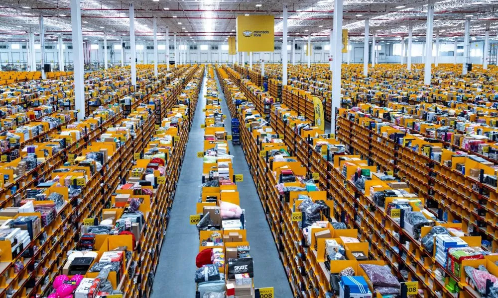 Mexico eyes 3.5% economic boost in 2024 - nearshoring facility Mexico. (Photo Internet reproduction)