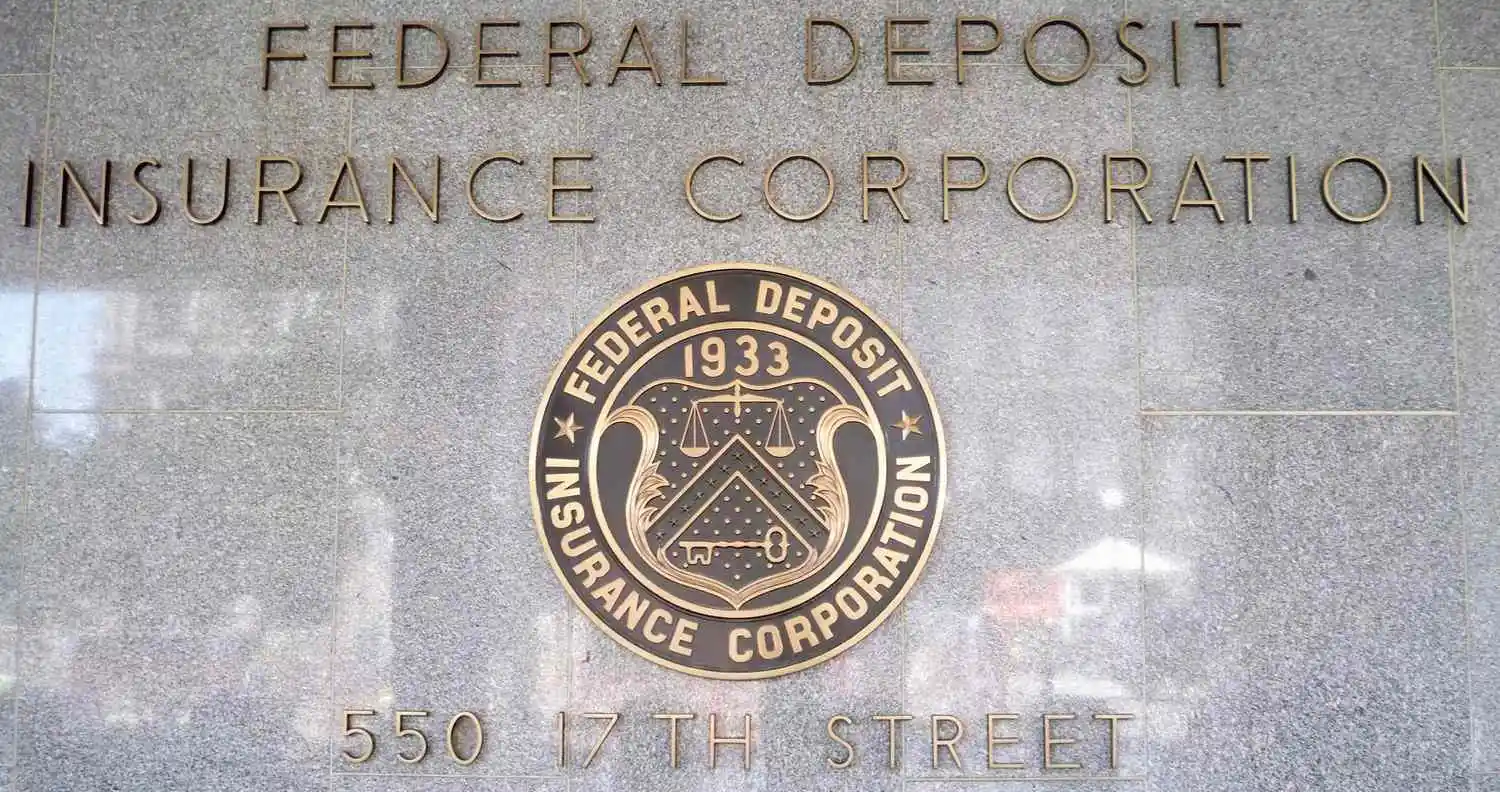 FDIC_Seal_by_Matthew_Bisanz-b92facd3f0304834b33c305f7f9b2007