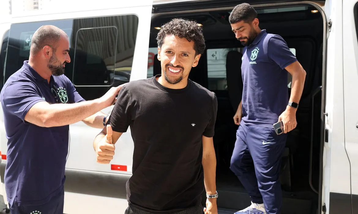 Neymar and Marquinhos Complete Brazil's Soccer Team for Qualifiers. (Photo Internet reproduction)