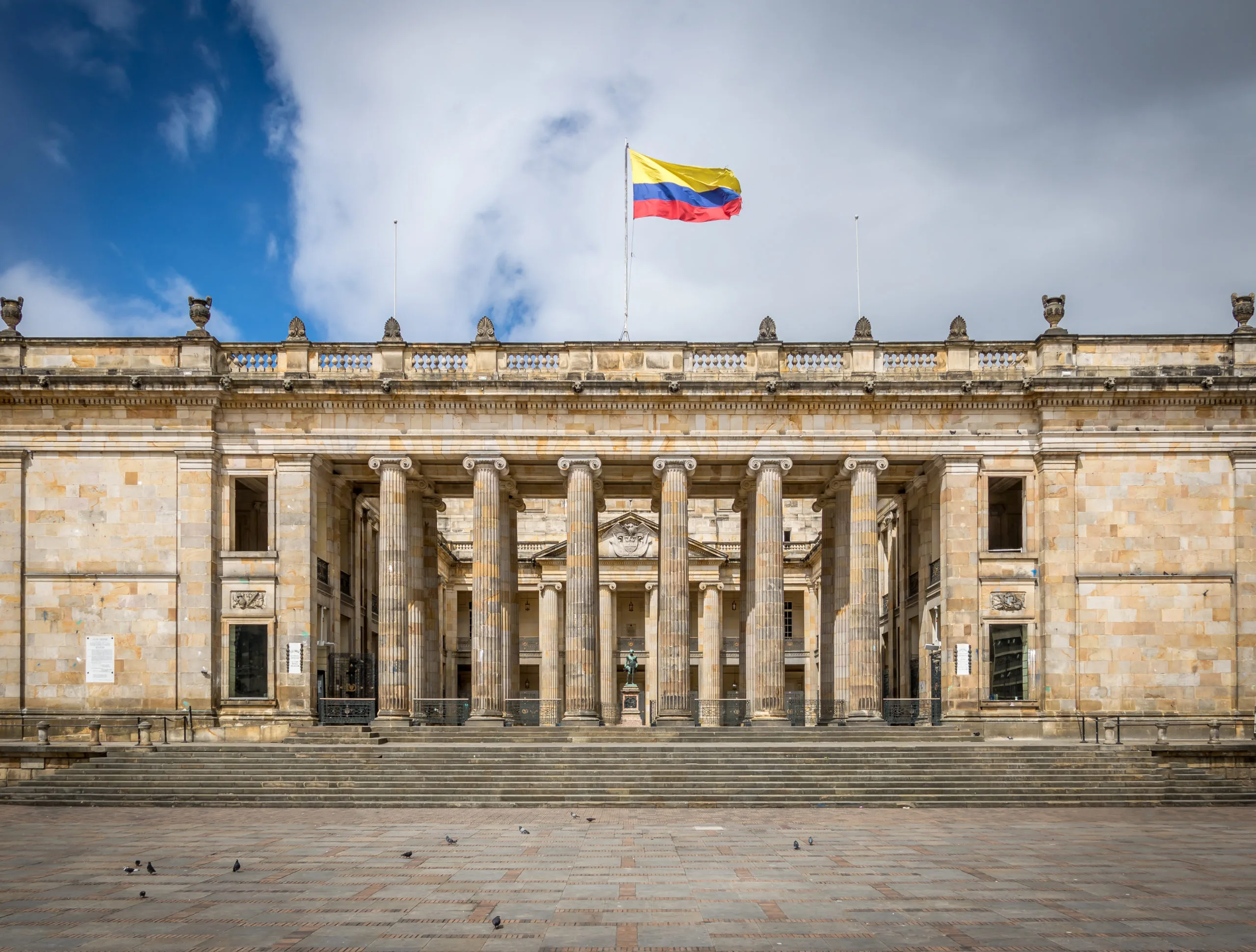 LatAm expat nomad daily guide: Colombia's Congress installs July 20