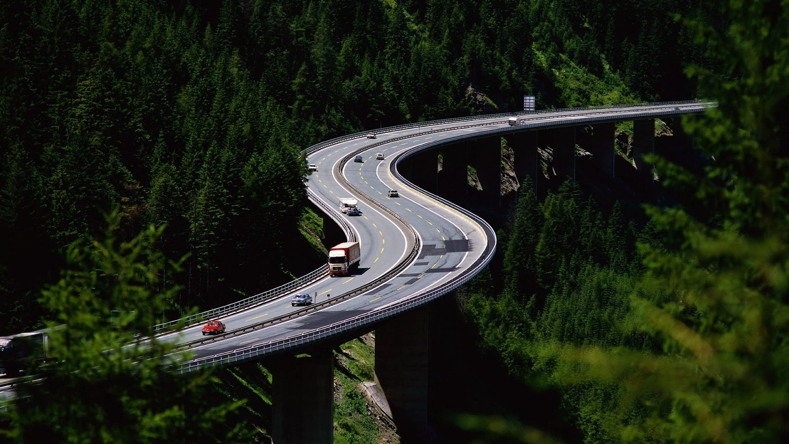 El Sillar dual carriageway