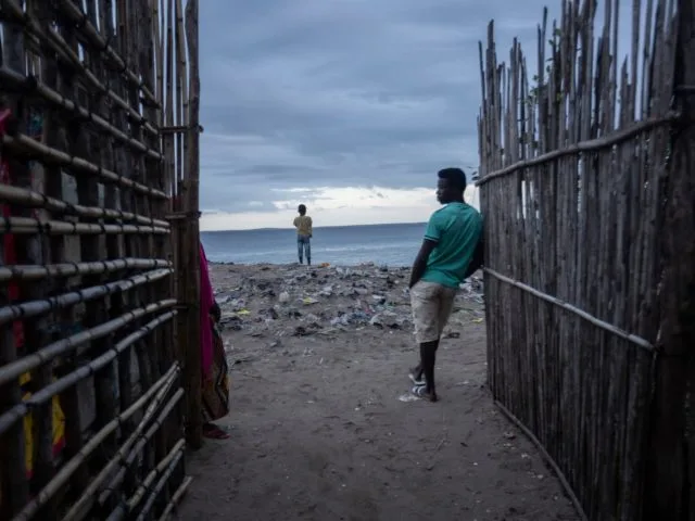 Mozambique (2)