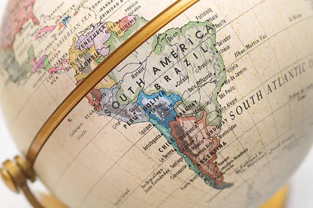 LatAm Stocks Outshine Asian Markets, Signaling Emerging Market Shift. (Photo Internet reproduction)