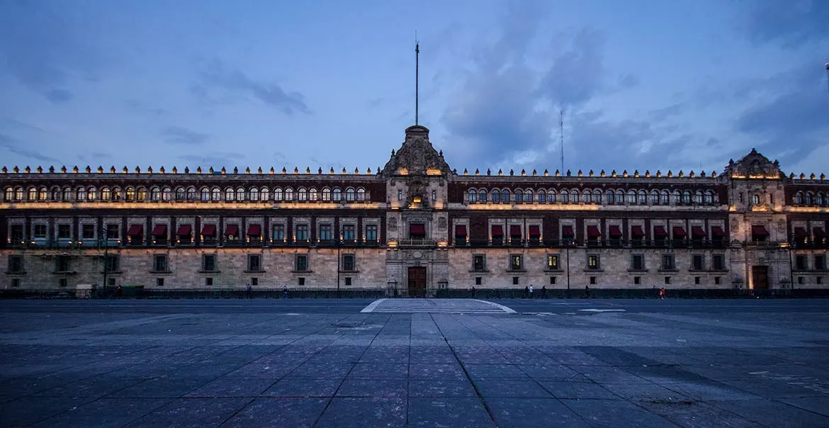 IMF Grants $35 Billion Credit to Mexico - Mexico government palace. (Photo Internet reproduction)
