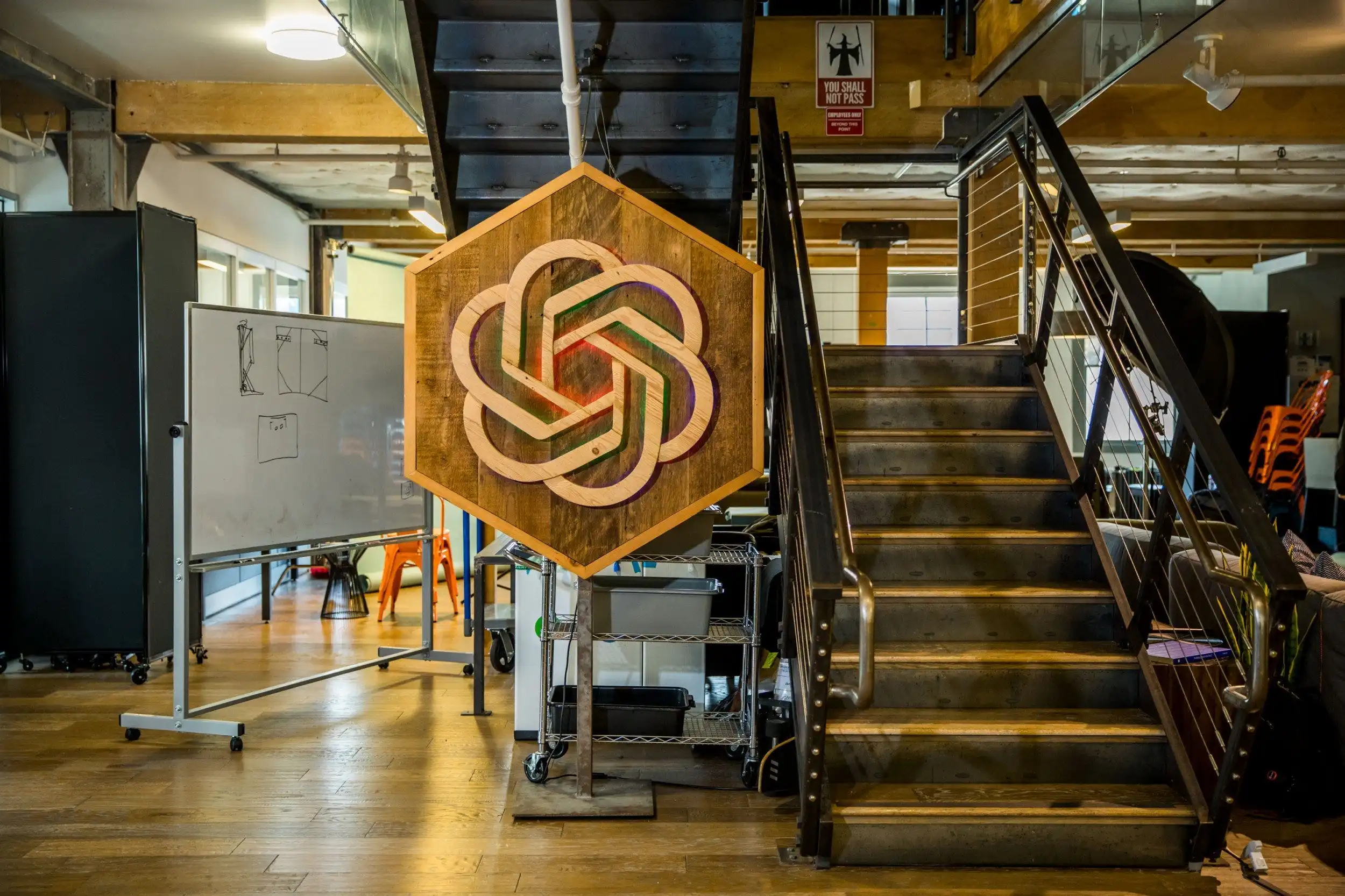 OpenAI Employees Consider Quitting Over CEO's Firing. (Photo Internet reproduction)