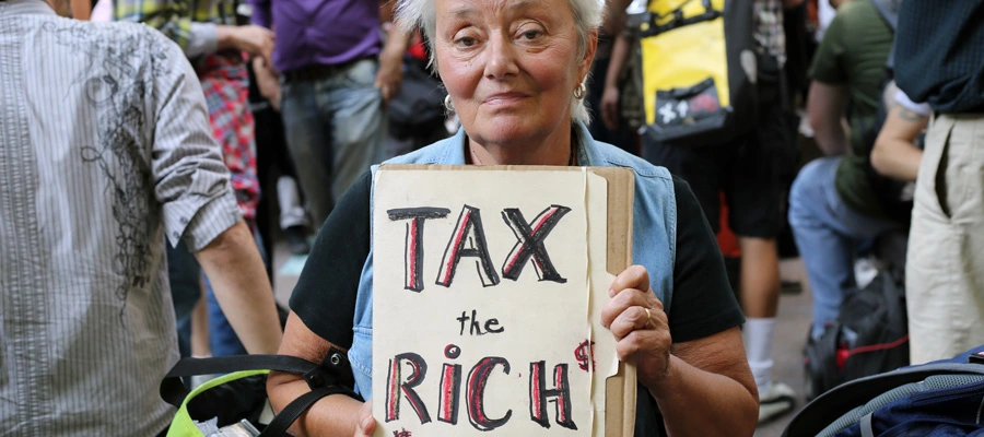 Émissions élevées de CO2 des riches de l'UE : un appel à l'impôt sur la fortune.  (Reproduction de photos sur Internet)