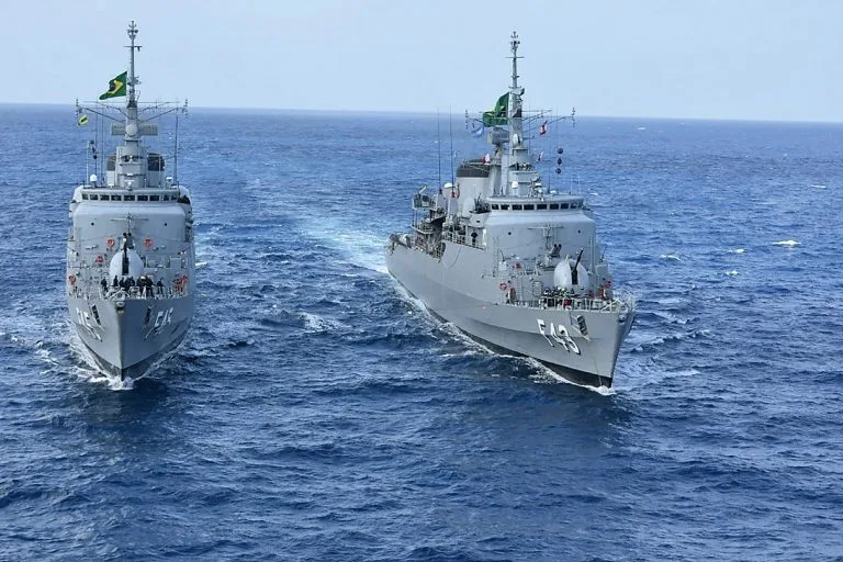Navigating Brazil's Naval Power Decline. (Photo Internet reproduction)