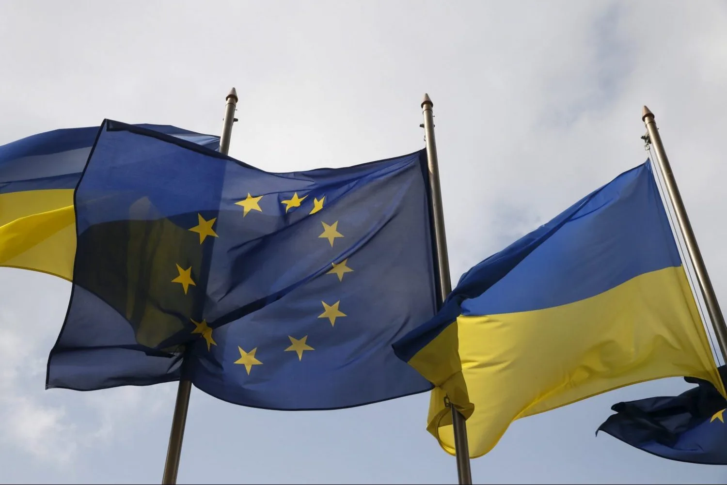 EU Launches Ukraine Accession, Faces Aid Deadlock. (Photo Internet reproduction)