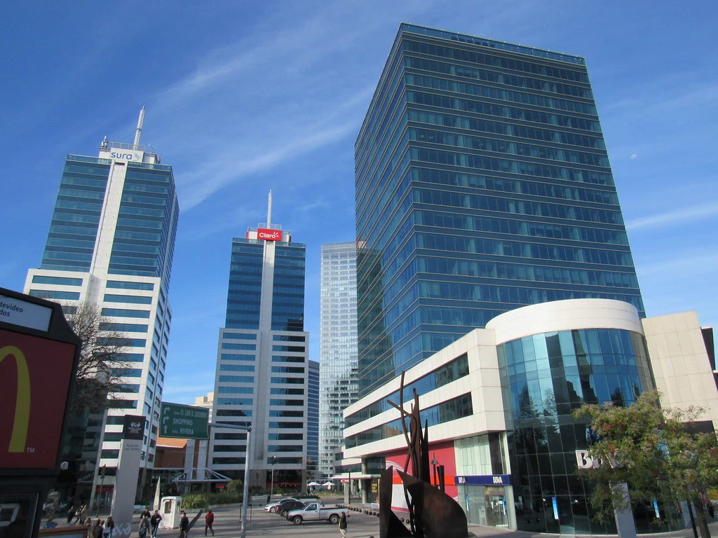 Uruguay (3)
